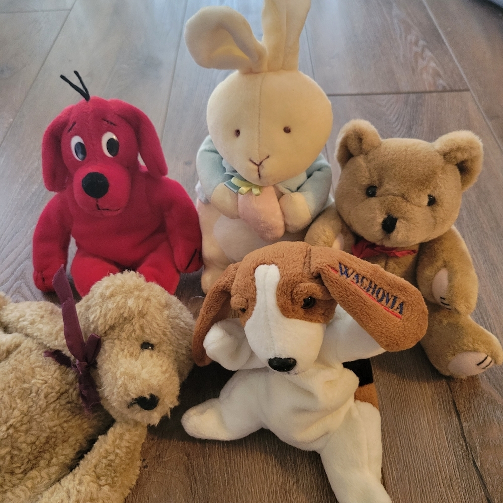 Bundle Barely Used Small Stuffed Animals - Clifford,  Rabbit, Bears